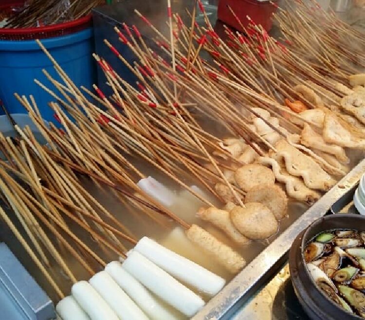 Món ăn đường phố Hàn Quốc – Eomuk