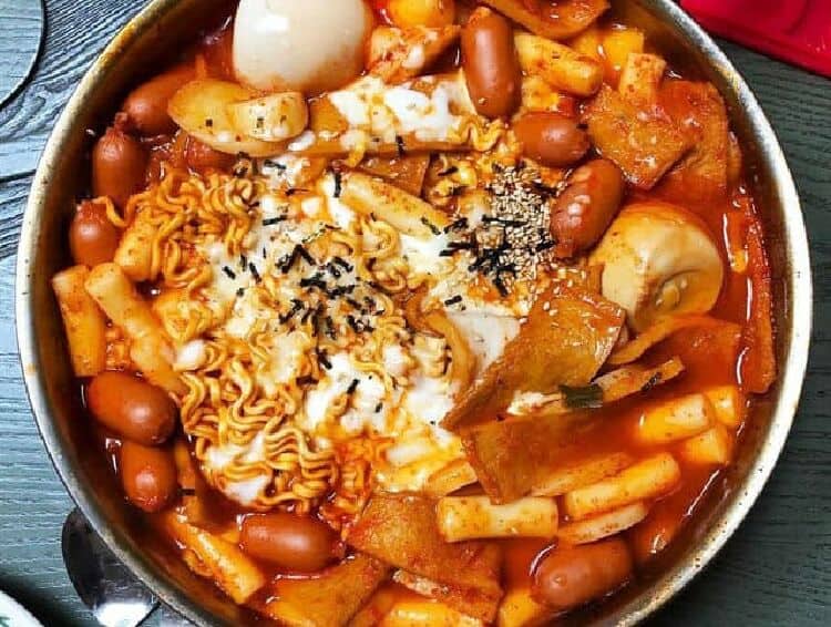 Mua chả cá Hàn Quốc chế biến sẵn tại các nhà hàng Mua chả cá Hàn Quốc chế biến sẵn tại các nhà hàng
