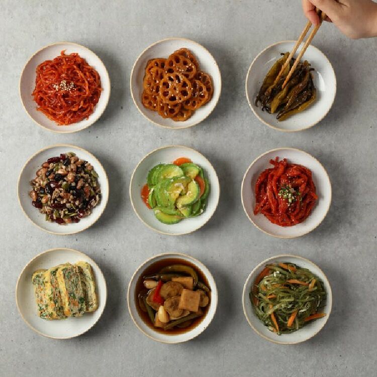 Panchan – món ăn không thể thiếu trên bàn ăn của người Hàn Quốc